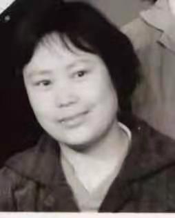 第六任校长：卢洪珍