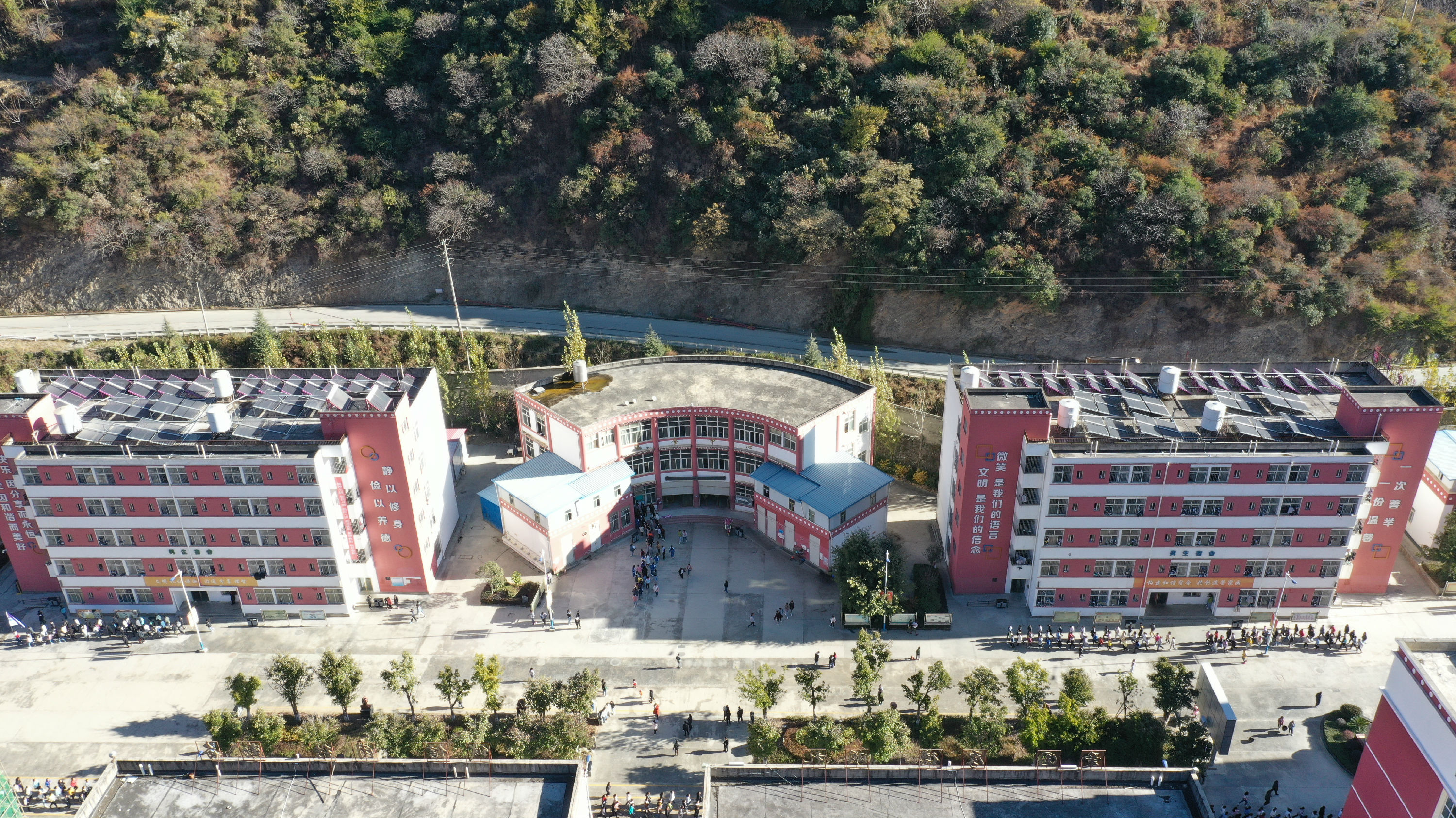 高中部校园